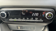 Toyota Yaris 1.5 Hybrid Icon 5dr CVT Hybrid Hatchback